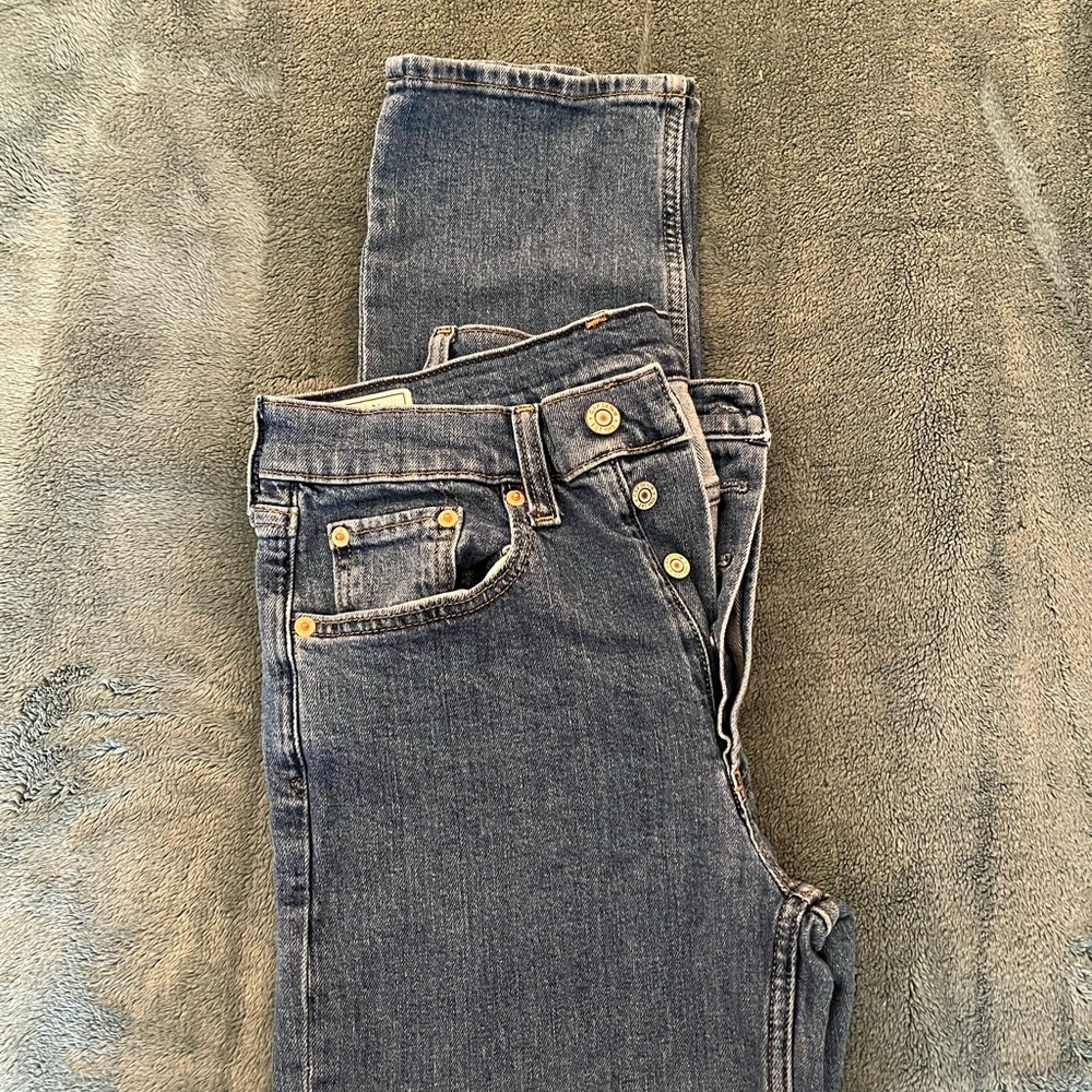 Gap Women’s 8L / 29 Cheeky Straight High Rise Jeans